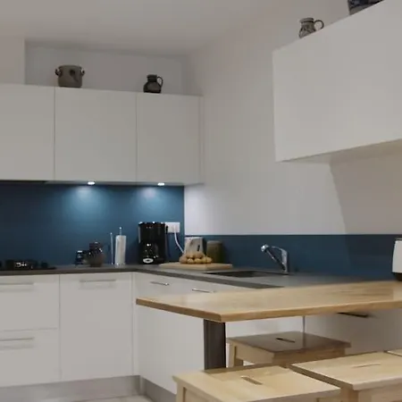 بيت للعطل S'harzala Bleu