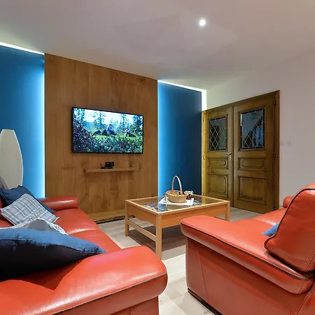 بيت للعطل S'harzala Bleu *