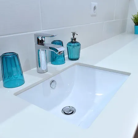 بيت للعطل S'harzala Bleu *