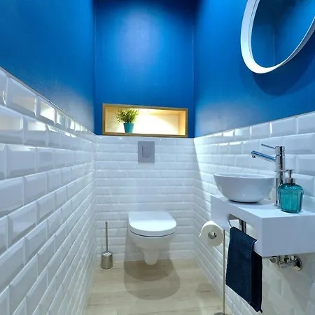 بيت للعطل S'harzala Bleu *