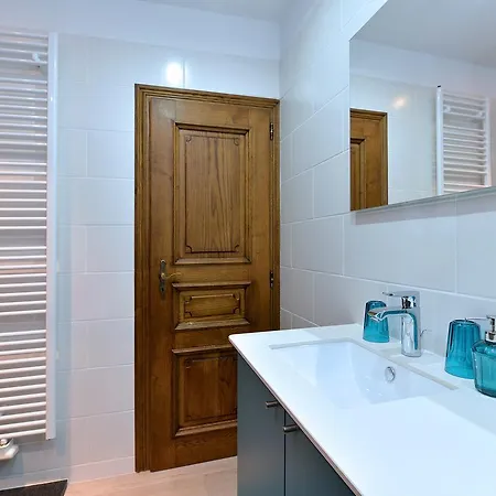 بيت للعطل S'harzala Bleu *